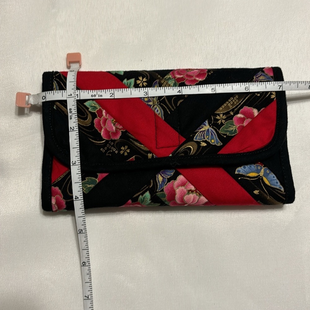 Quilted Wallet Multicolor EUC - Picture 11 of 11